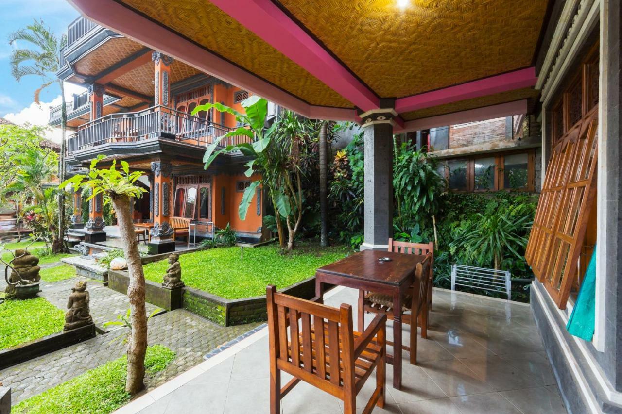 Hotel Sayong House Ubud Esterno foto